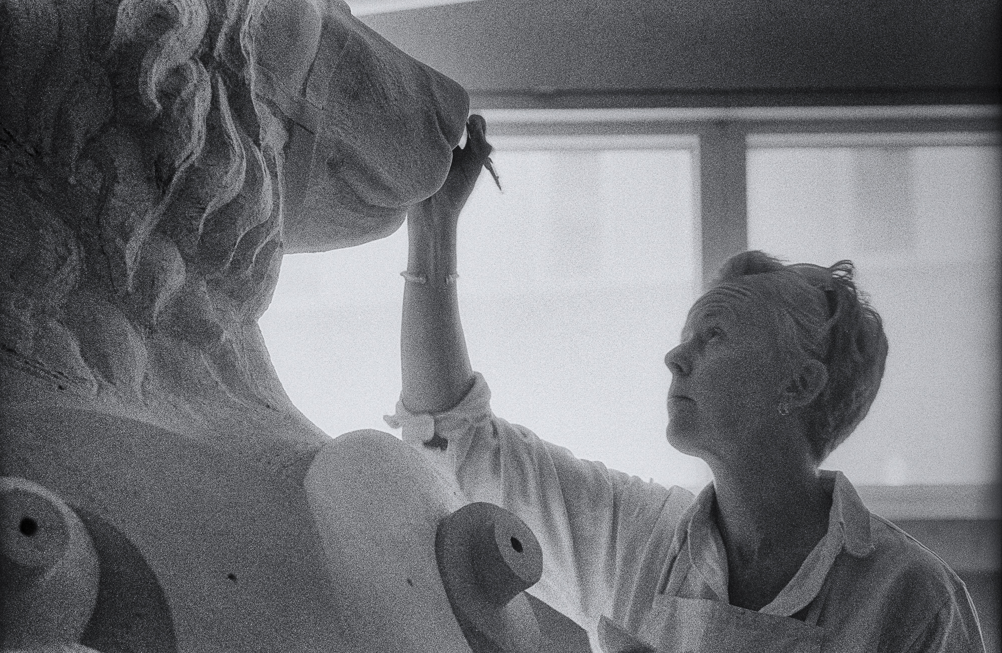 Nina Bibley stone carver at work in her studio